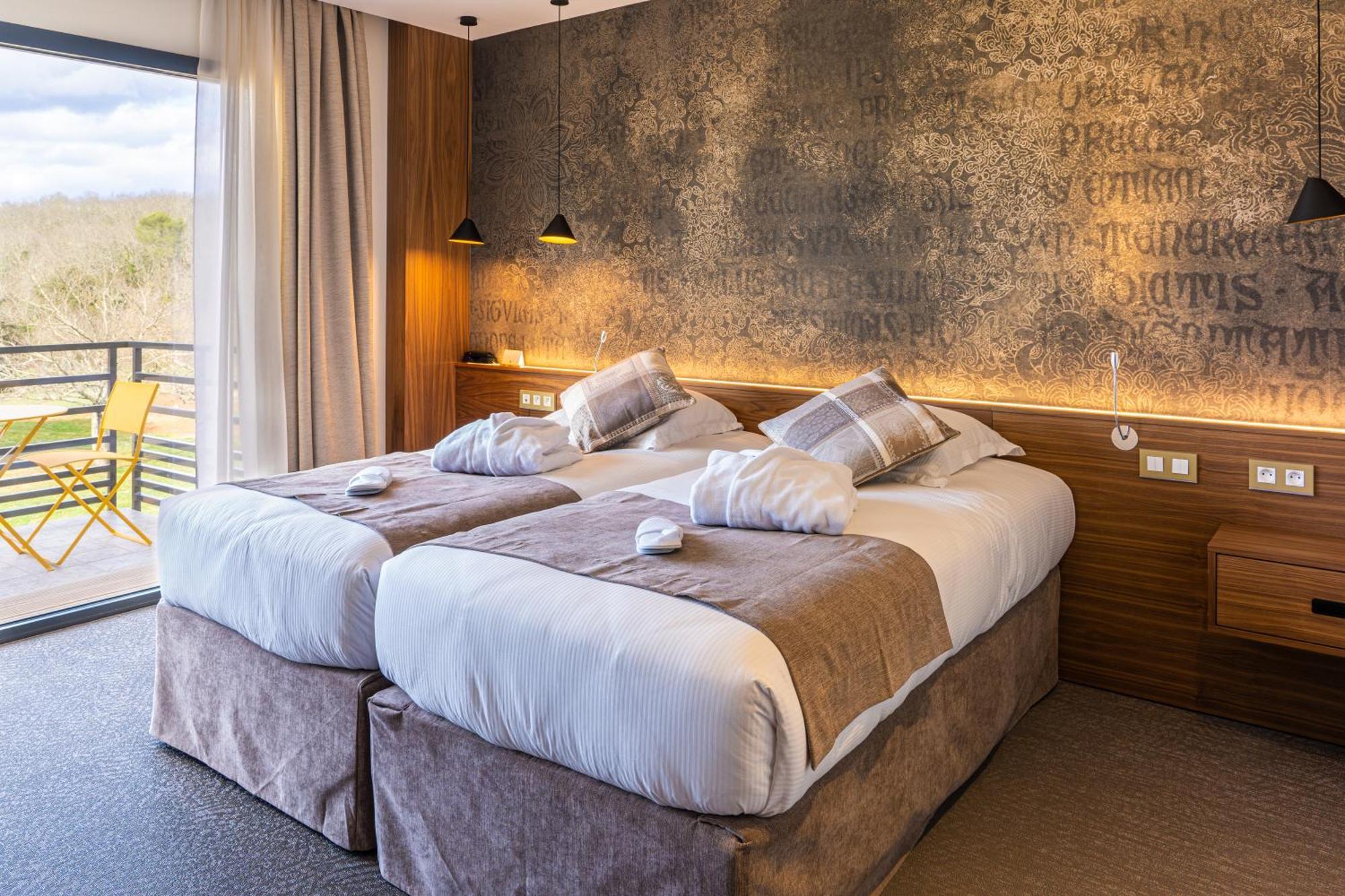 Logis Auberge Les Murets Hotel Restaurant Spa Chandolas Экстерьер фото