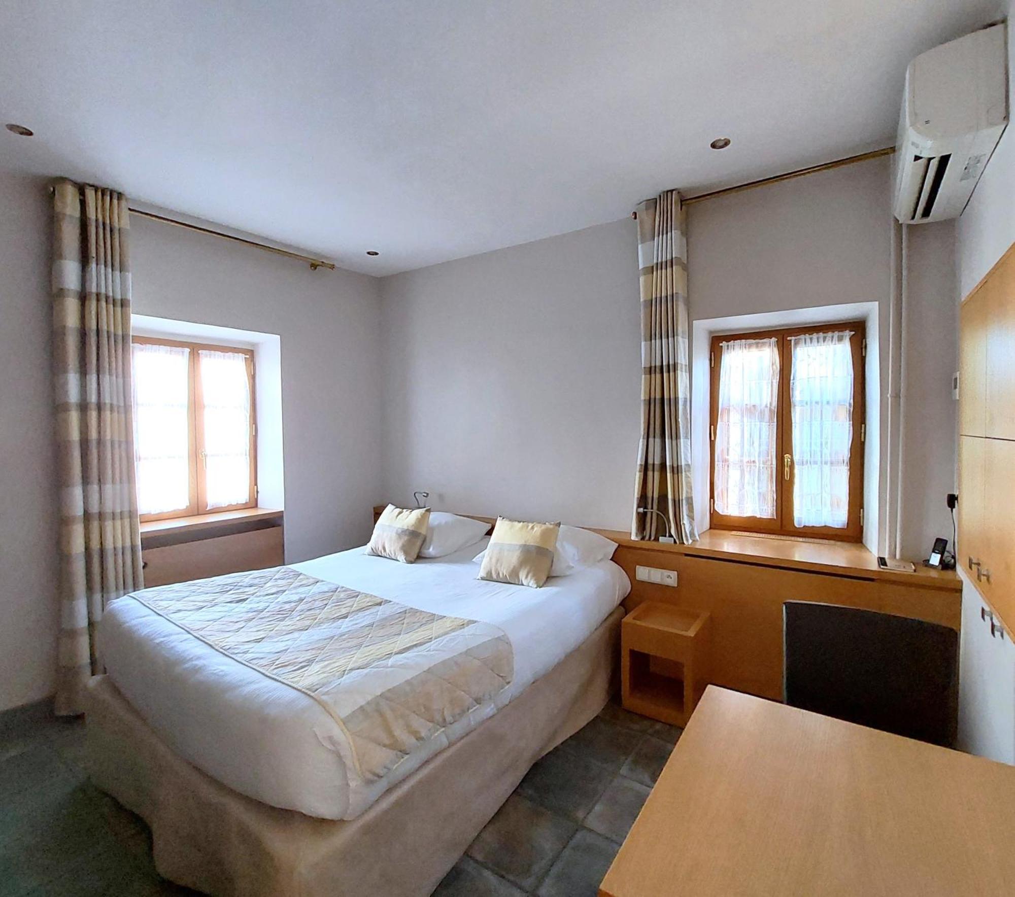 Logis Auberge Les Murets Hotel Restaurant Spa Chandolas Экстерьер фото