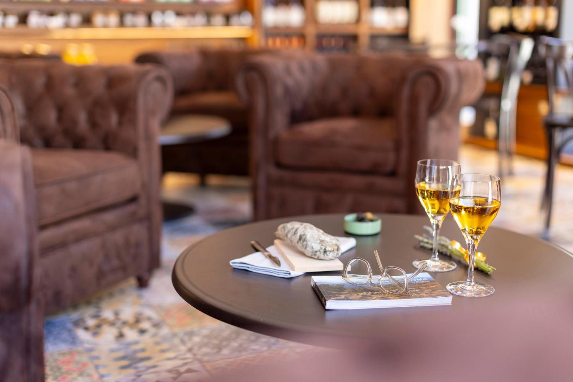 Logis Auberge Les Murets Hotel Restaurant Spa Chandolas Экстерьер фото